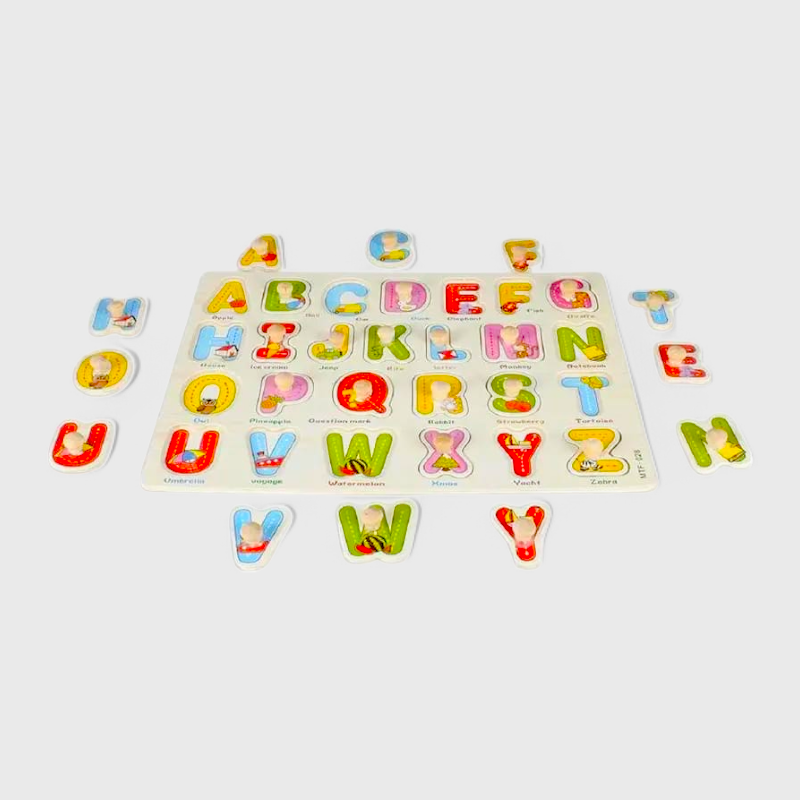 Wooden Capital Alphabet Plate Toy with Plastic Knob